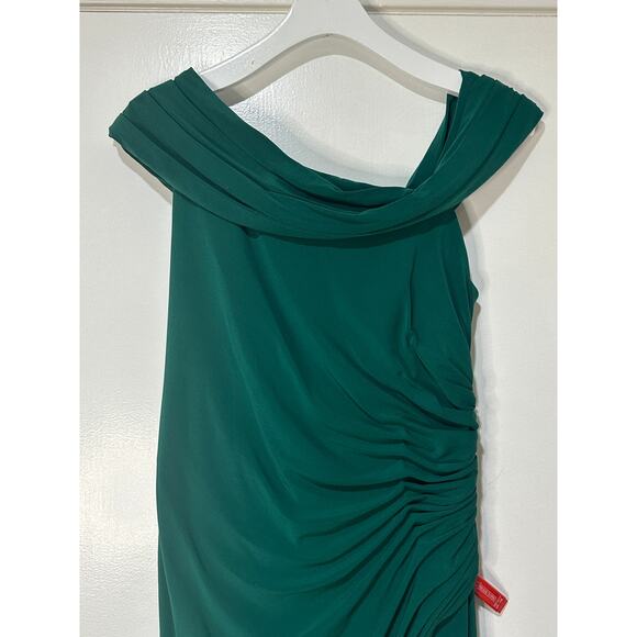 Ieena for Mac Duggal Asymmetrical Neckline Ruched Dress Emerald Size 8 NWT 26517 - Picture 4 of 15